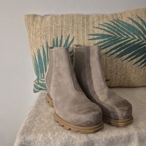 Sorel Joan Of Arctic Wedge III Chelsea Boot TAN Waterproof Leather Women's Sz 9